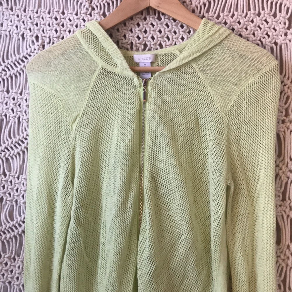 Chicos sz 0 mesh hooded zip up jacket in lime green